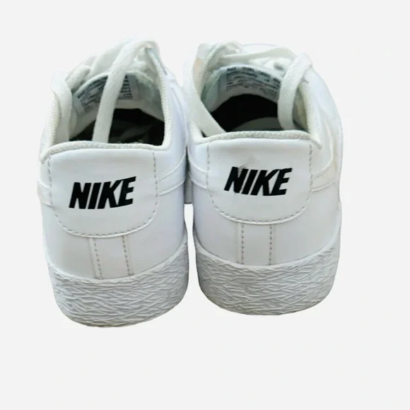 💕SALE💕 Nike Blazer '77 Low Sneaker Shoes - Picture 4 of 6